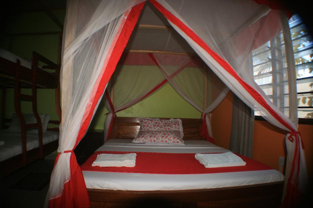 The Bright Star Resort Diani Beach Eksteriør billede