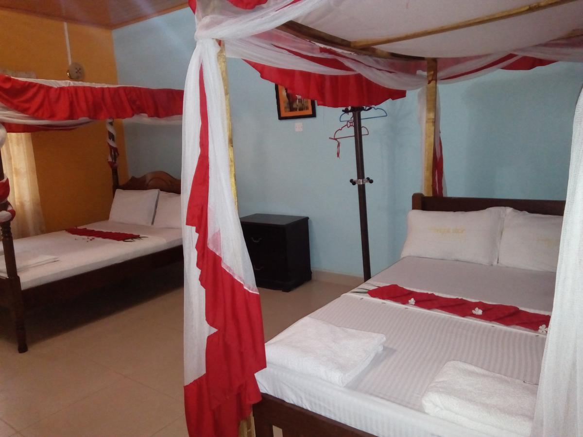 The Bright Star Resort Diani Beach Eksteriør billede